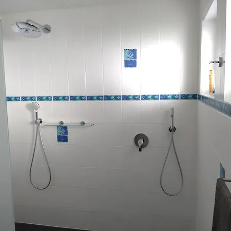 Privathaus - Zimmer & Bad - Naehe Montabaur Privat bolig Siershahn