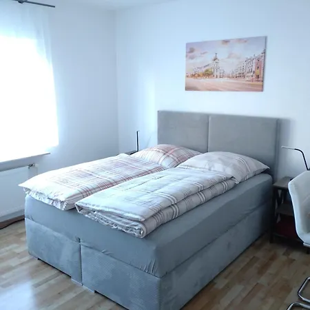 Privathaus - Zimmer & Bad - Naehe Montabaur Privat bolig