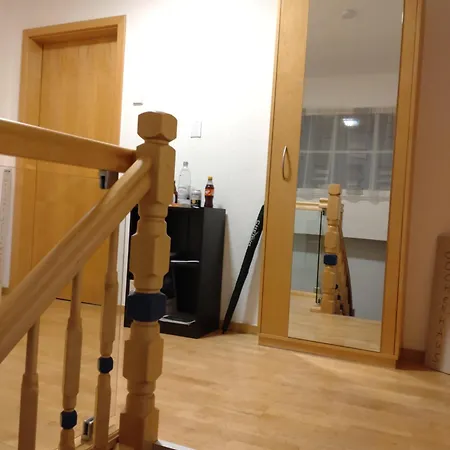 In Jochen's Haus - Naehe Montabaur Δωμάτια σε οικογενειακή κατοικία *