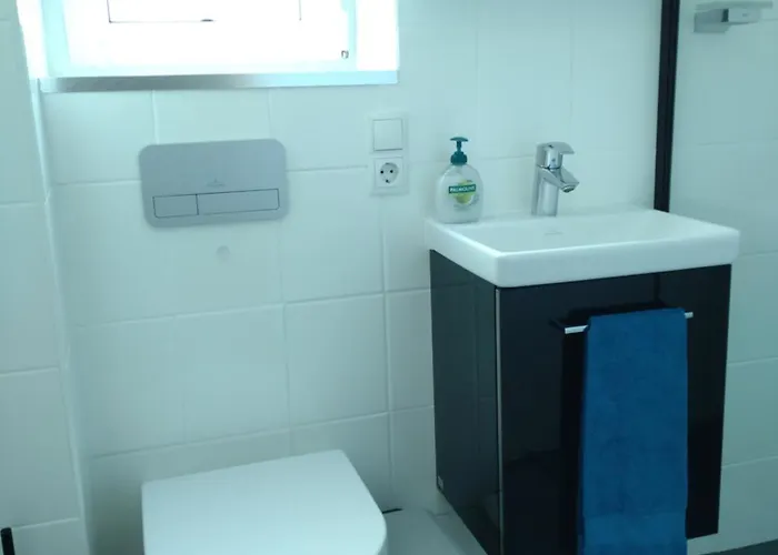 Jochen's Haus - Rooms, Wifi, Tv * Siershahn